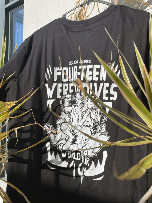 Real (fake) band shirts!
